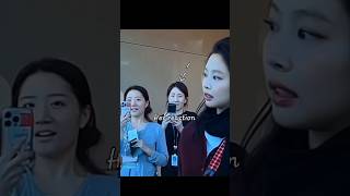 Download lagu Her reaction to jennie kim ❤️‍🔥#blackpink #jennie #blink #kpop #viralshorts vira mp3