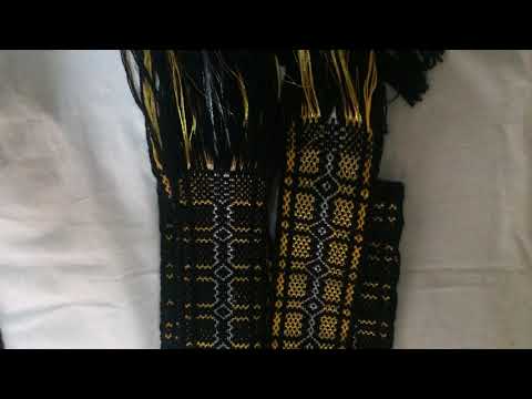 Maria Calance explica cum a urzit franghia, negru cu auriu