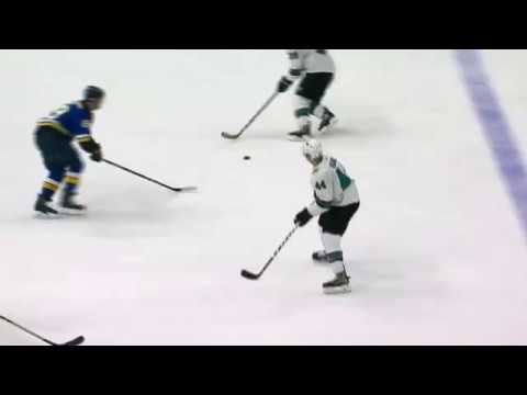 Joonas Donskoi wires a wrister shot glove side