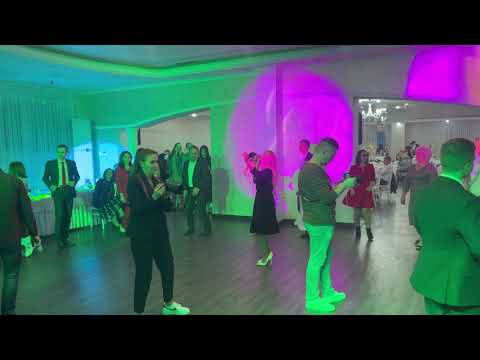 De ce mă minți & Mona