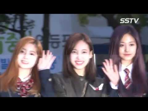 Twice at Music Bank Arrival 161104