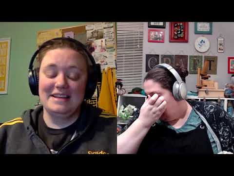 TheKnitGirllls Ep518 - Well-Read Groundhogs