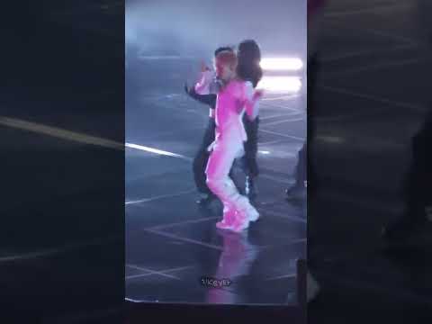 [샤이니 키 세로 팬캠]  Helium - 221023 G.O.A.T in the KEYLAND