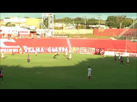 Melhores momentos do zagueiro Victor Melo.