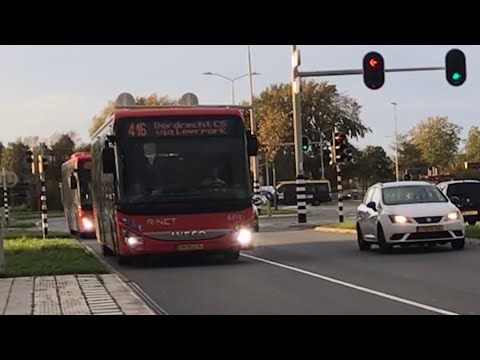 Bussen op Papendrecht Busstation 20-10-2022