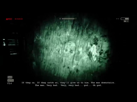 Trying to get the BOWELWHISTLER trophy (Outlast whistleblower )