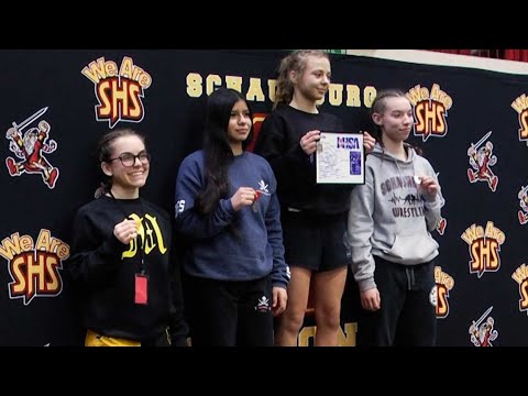 Local girls wrestlers advance to the 2025 IHSA State meet