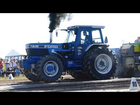 Ford Major, TW10, TW20, TW25, TW30, 8630, 8700 & 9600 Pulling The Sledge | Danish Tractor Pulling