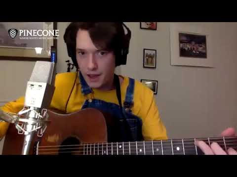 Mason Via teaches a hot lick from Tony Rice in 5-min