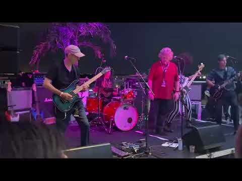 "SCIATICA" Covers "Symphony of Destruction" (Megadeth) - Rock 'n Roll Fantasy Camp