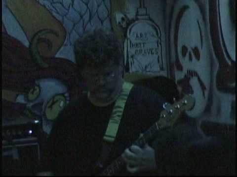 Captain Three Leg w/ Moulttrigger - The Underground Rockshop, July 8th, 2017