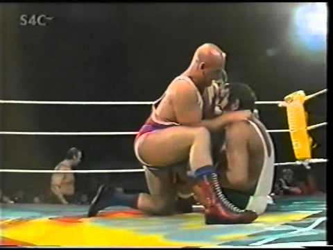 Orig Williams, Geraint Clwyd & Boston Blackie v Sean South, Tony Francis & Terry Rudge