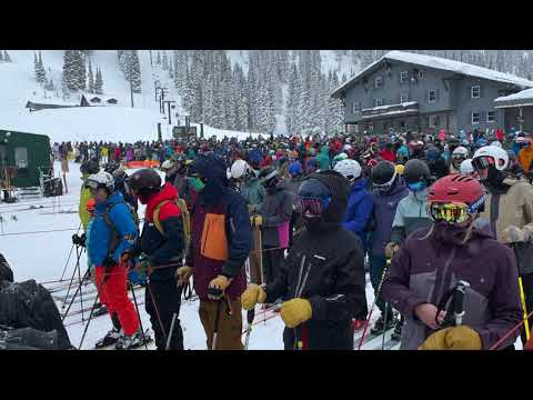 Top 5 Destination Ski Areas of North America