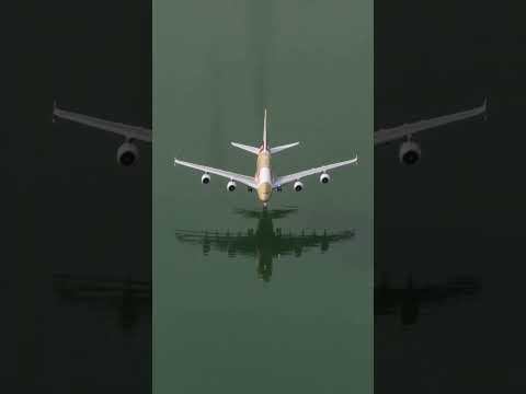 Emirates A380 RC Scale Model Dead-Stick Glide to Belly Splashdown! #RCPlane