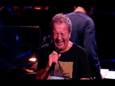 IAN  GILLAN  &  DON  AIREY  BAND  -   Smoke On The Water (  Live  In  Moscow , 2019 г  )