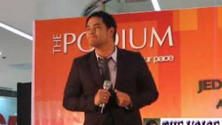 JED MADELA  PODIUM MALL SHOW A SMILE IN YOUR HEART