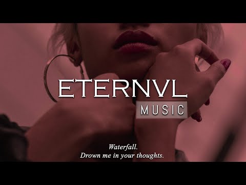 Angelicca - Waterfall ft. parisse (Lyrics)