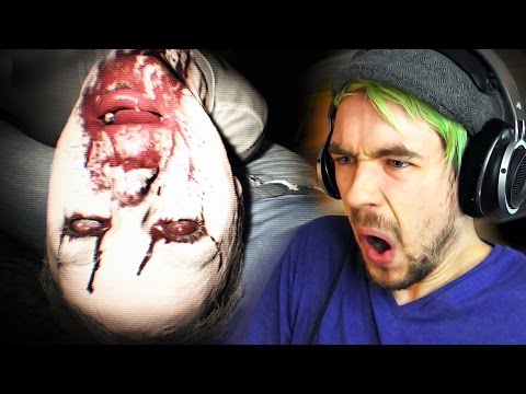 I'M VERY UNCOMFORTABLE | Resident Evil 7 Demo