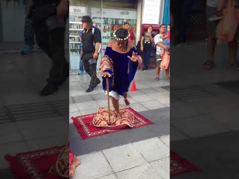 O sonho de todo praticante de Yoga e fazer isso !!