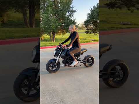 2022 Stretched Grom Take off. LOW & SLOW!