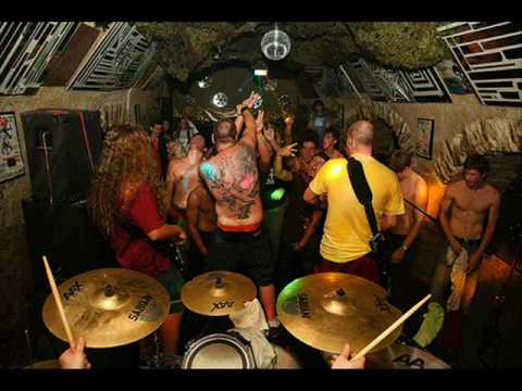 Status Praesents - 2F