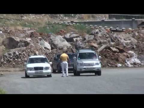 Mercedes benz E320 vs Mitsubishi Pajero IO with 4x4