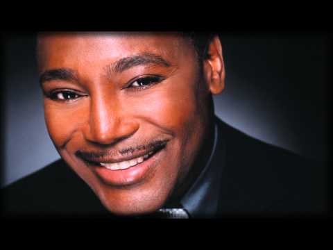 George Benson - Kisses In The Moonlight