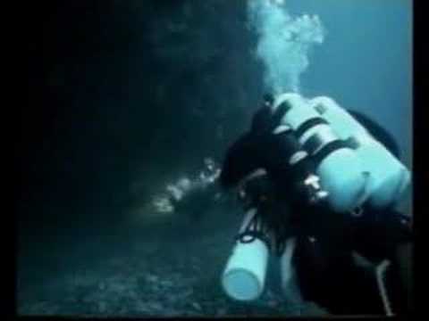 Scootertauchen an der Steilwand von Pag, Pag,Island,Kroatien