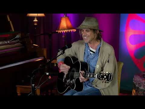 Todd Snider - "The Road Goes On Forever" (Robert Earl Keen)