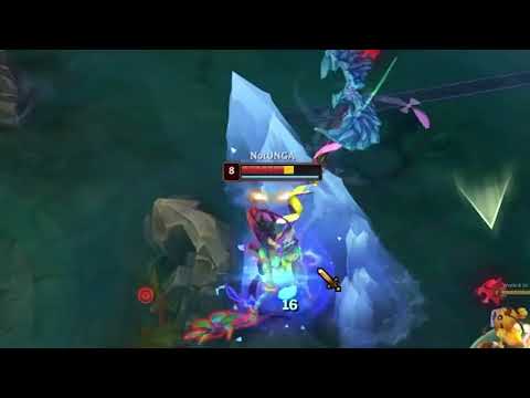 Step-Fiddle gets pinned against Anivia wall