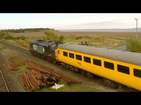 Bagillt 13.10.2015 - DRS 37667 & DBSO 9701 on test train - Flint Holywell - horns