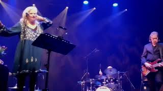 The Cowboy Junkies in The Hague with: "I'm So Open"