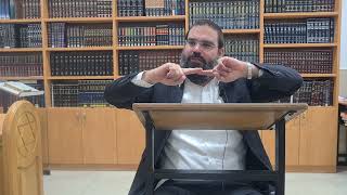 הרב חיים סרוסי - פרשת וישב - חנוכה - חינוך טהור ללא פשרות (הרב חיים סרוסי) - התמונה מוצגת ישירות מתוך אתר האינטרנט יוטיוב. זכויות היוצרים בתמונה שייכות ליוצרה. קישור קרדיט למקור התוכן נמצא בתוך דף הסרטון