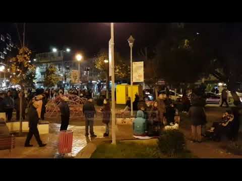 Panik nga tërmeti, banorët braktisin shtëpitë