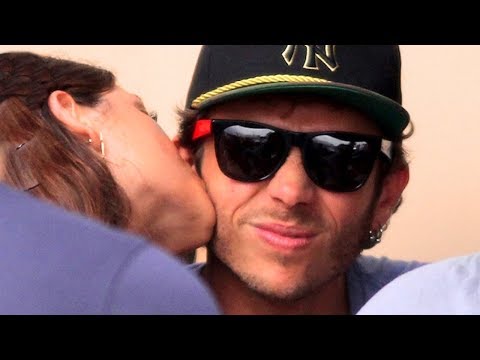 download lagu mp3 mp4 Fernando Alonso Wedding Pictures, download lagu Fernando Alonso Wedding Pictures gratis, unduh video klip Fernando Alonso Wedding Pictures