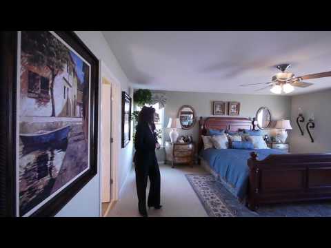 Suburban showcase: "Tuscan" living in Volo Suburban showcase: "Tuscan" living in Volo