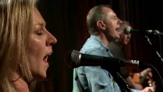 James Reyne - LIVE. Reno recorded @ The Esplanade Hotel St Kilda 2007.