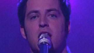 Lee Dewyze - Fireflies- American Idol 9 Top 16 Performance HQ Audio