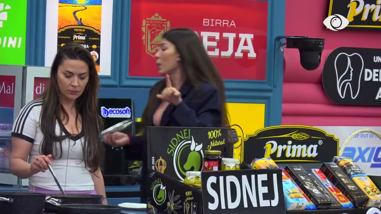 “Pse ky është klasi?”/ Ola diskuton me banorët