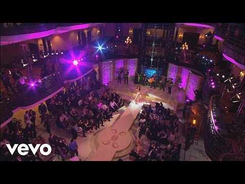 Edith Márquez - Mírame (En Vivo)