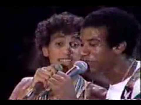 Ive Brussel - Jorge Ben  Caetano Veloso
