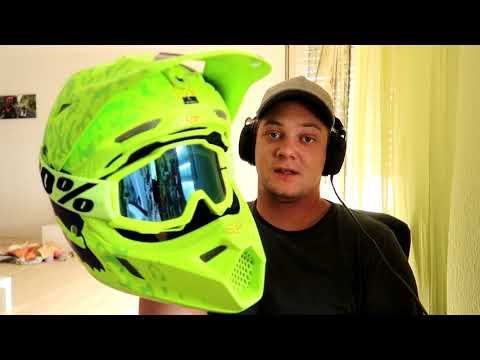 Mein NEUER Helm | Reaktion | Rollerfahrer haut vor der Polizei ab!