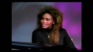 Whitney Houston -  You Are Everything live 1986
