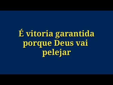 João Neto cantando na guerra playback com letra
