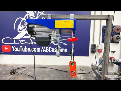 Product video thumbnail