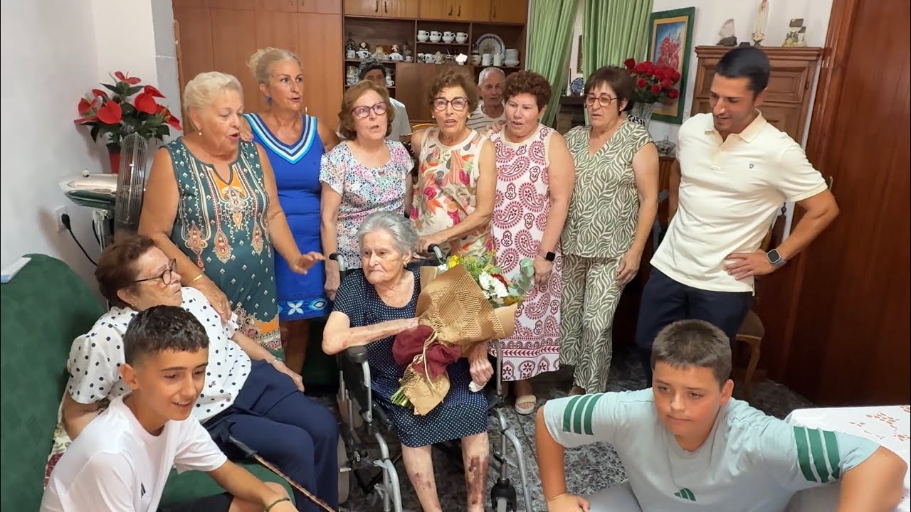 100 años ha cumplido hoy esta vecina de Águilas, Encarna Martínez Vera (La Reina)