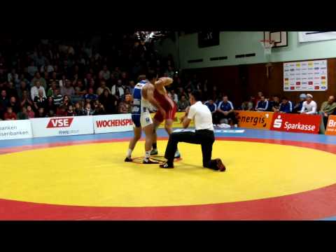 Freistil. 84kg Konstantin Völk - Davyd Bichinashvili 0:3 / PS 0:1 0:2 1:1