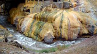 preview picture of video 'Puente del Inca, Mendoza - Argentina 23/04/2010'