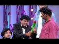 Vijay Mini Bytes Raju Vootla Party