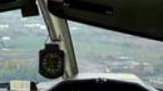 preview picture of video 'Piper N831BF landing KLMO on Oct 16, 2007'